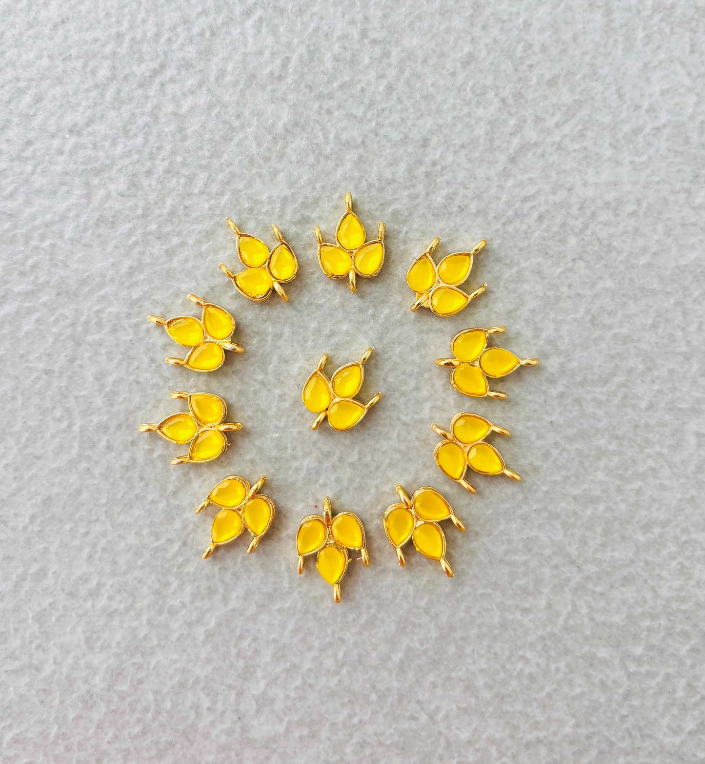 Yellow Grape Leaf Kundan Connectors