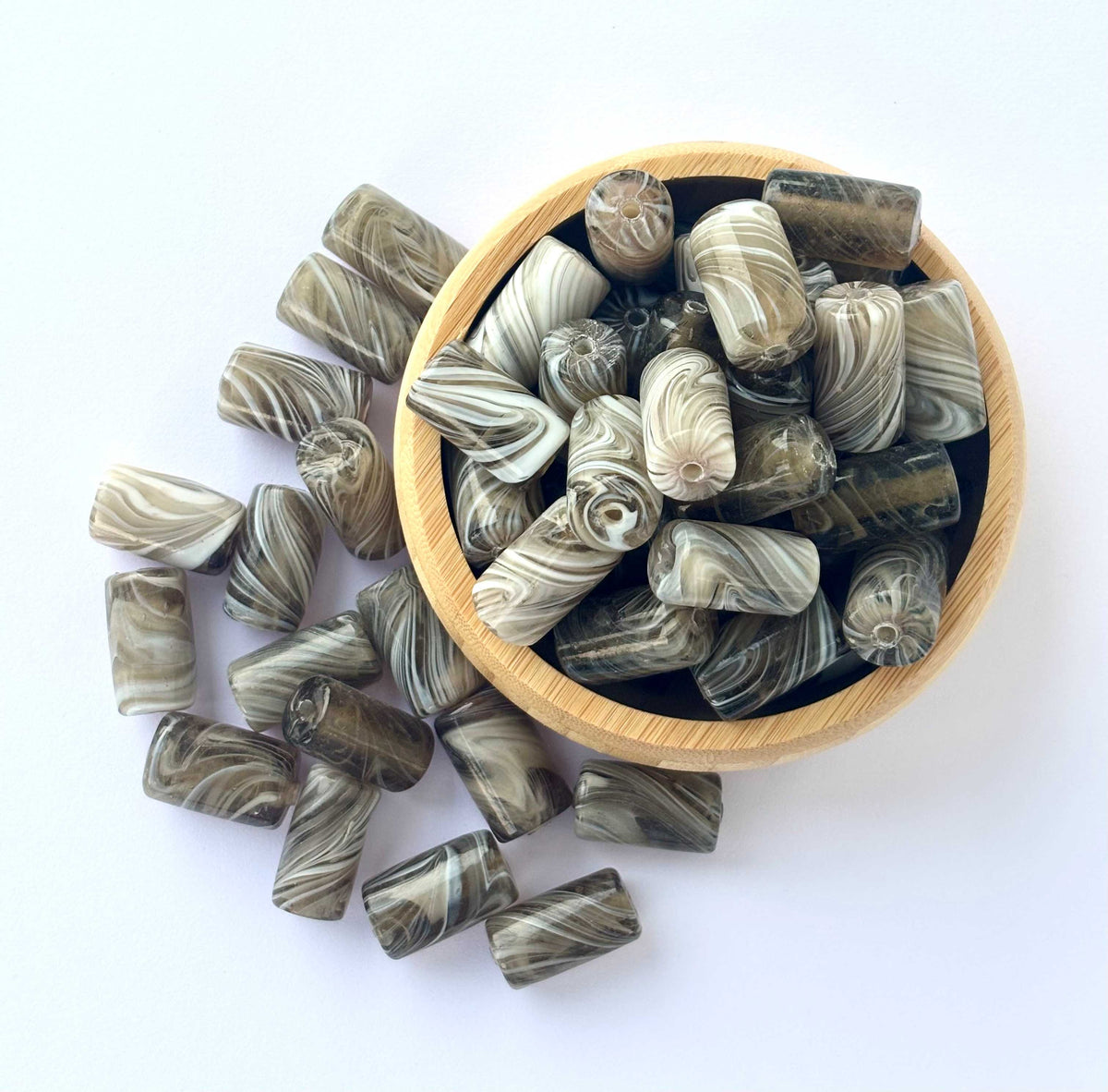 10 Pieces Swirled Marble Barrel Glass Beads 20x12MM