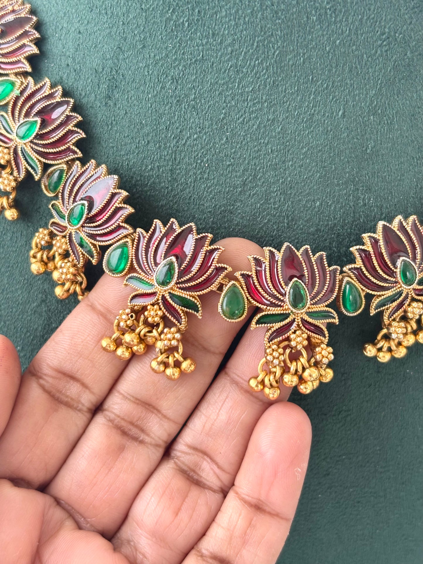 Maroon Lotus Kundan Necklace