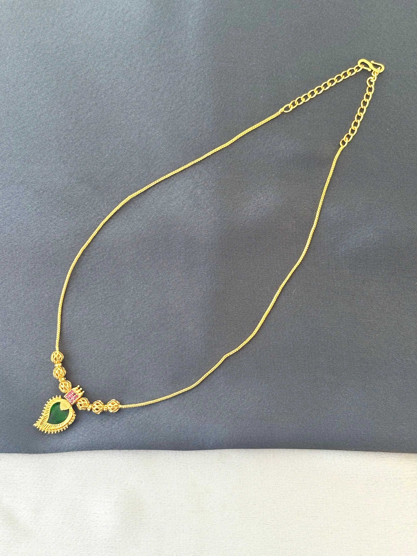 Gold-Plated Green Palakka Pendant Neckwear