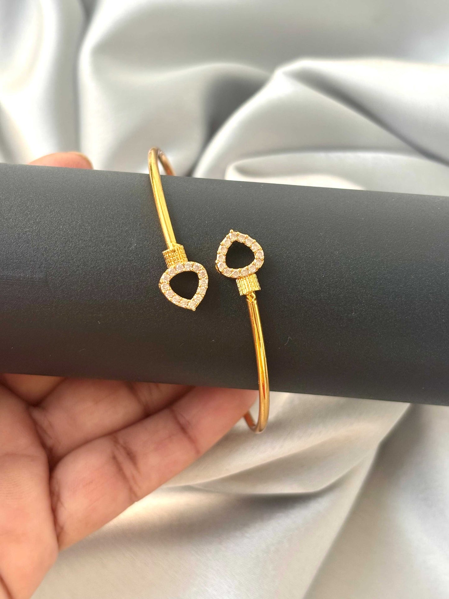 Teardrop Stone Gold-Plated Cuff