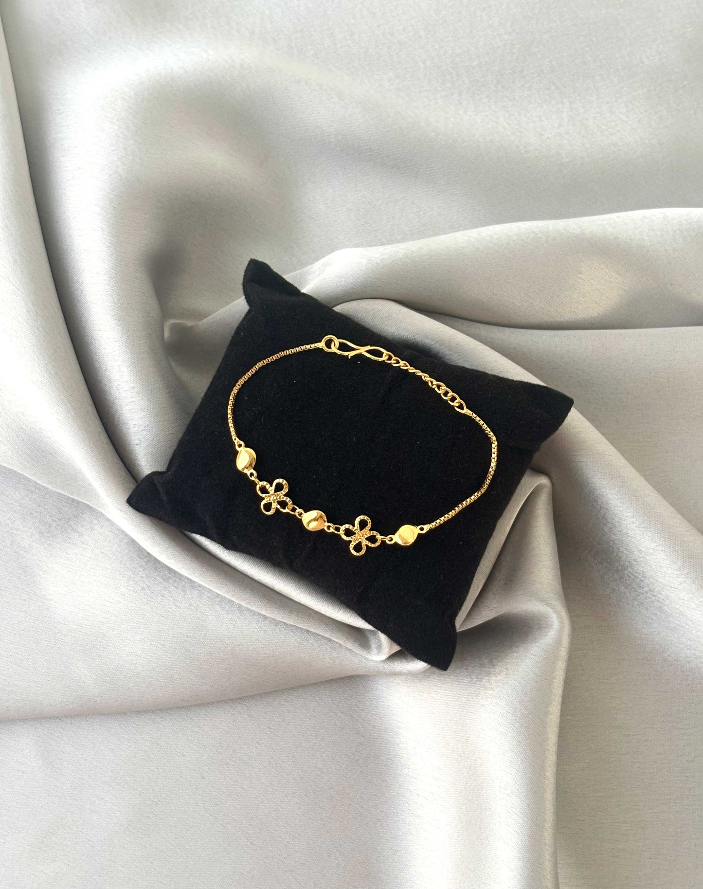 Gold-Plated Filigree Heart Bracelet