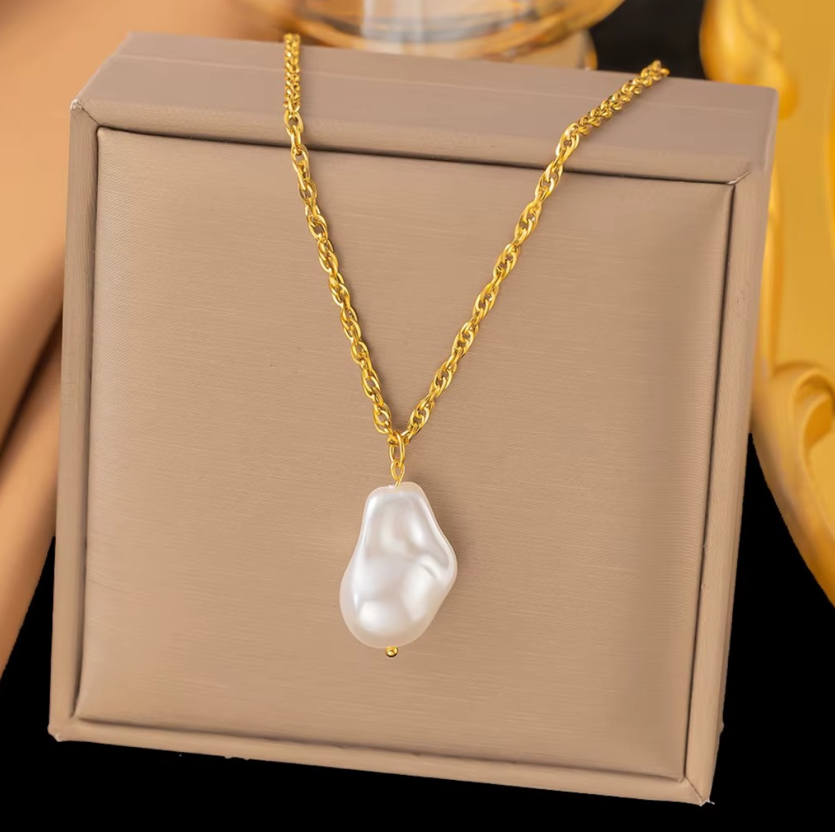 Freshwater Pearl Necklace