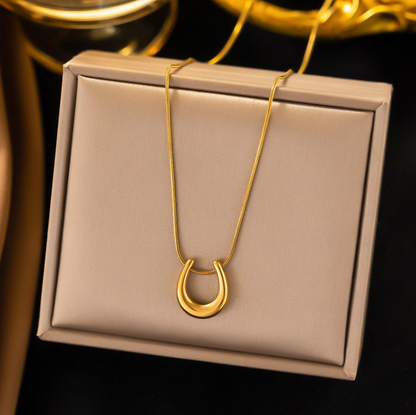 U Shape Pendant Necklace