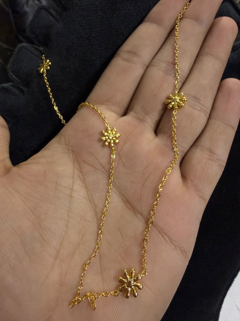 Daisy Necklace