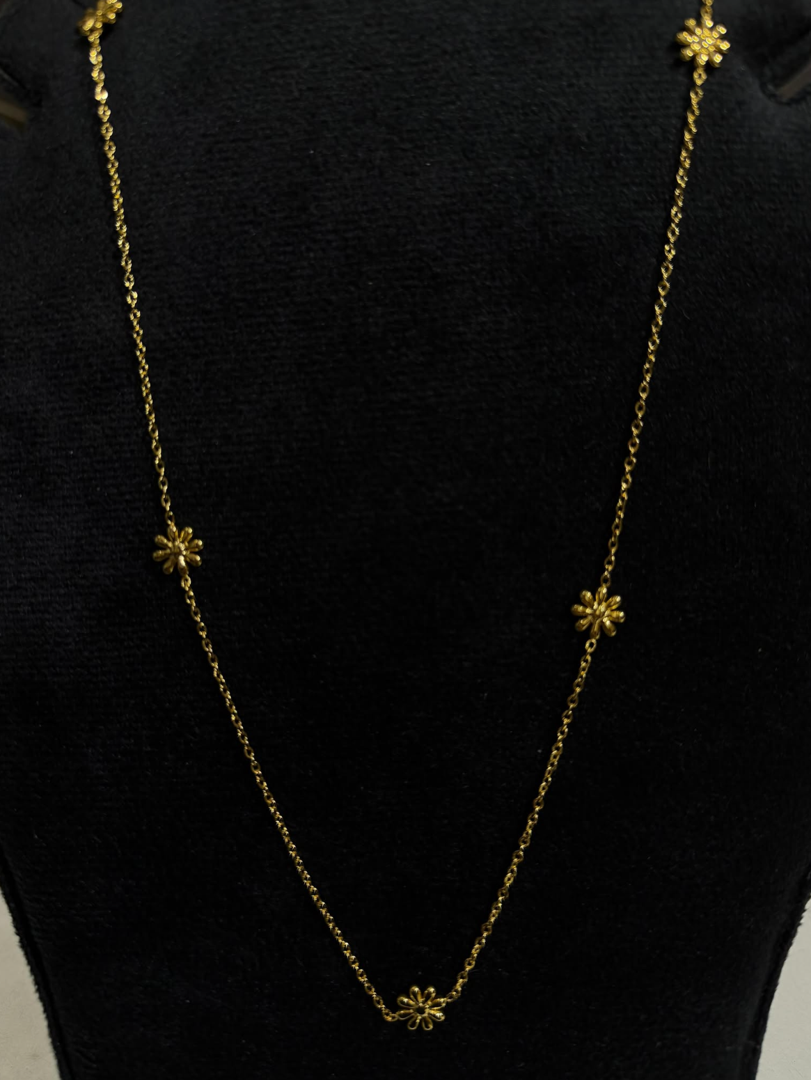 Daisy Necklace