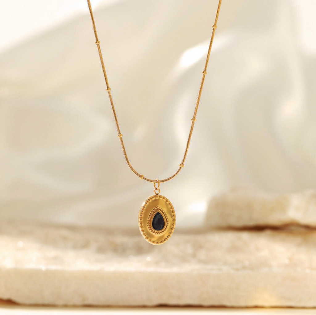 Black Teardrop Pendant Necklace