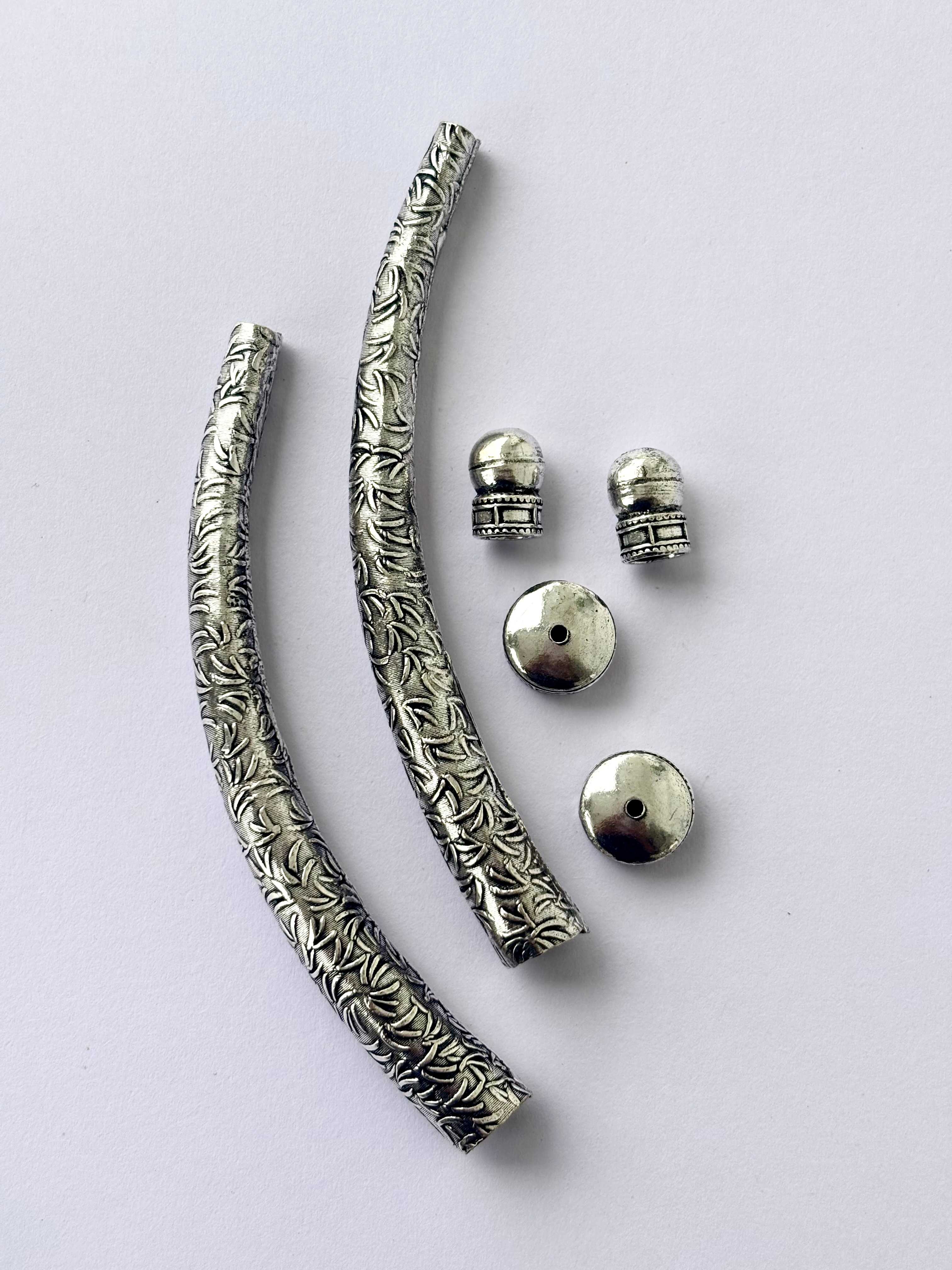 Textured Leaf Pattern Silver Hasuli Curved Tubes