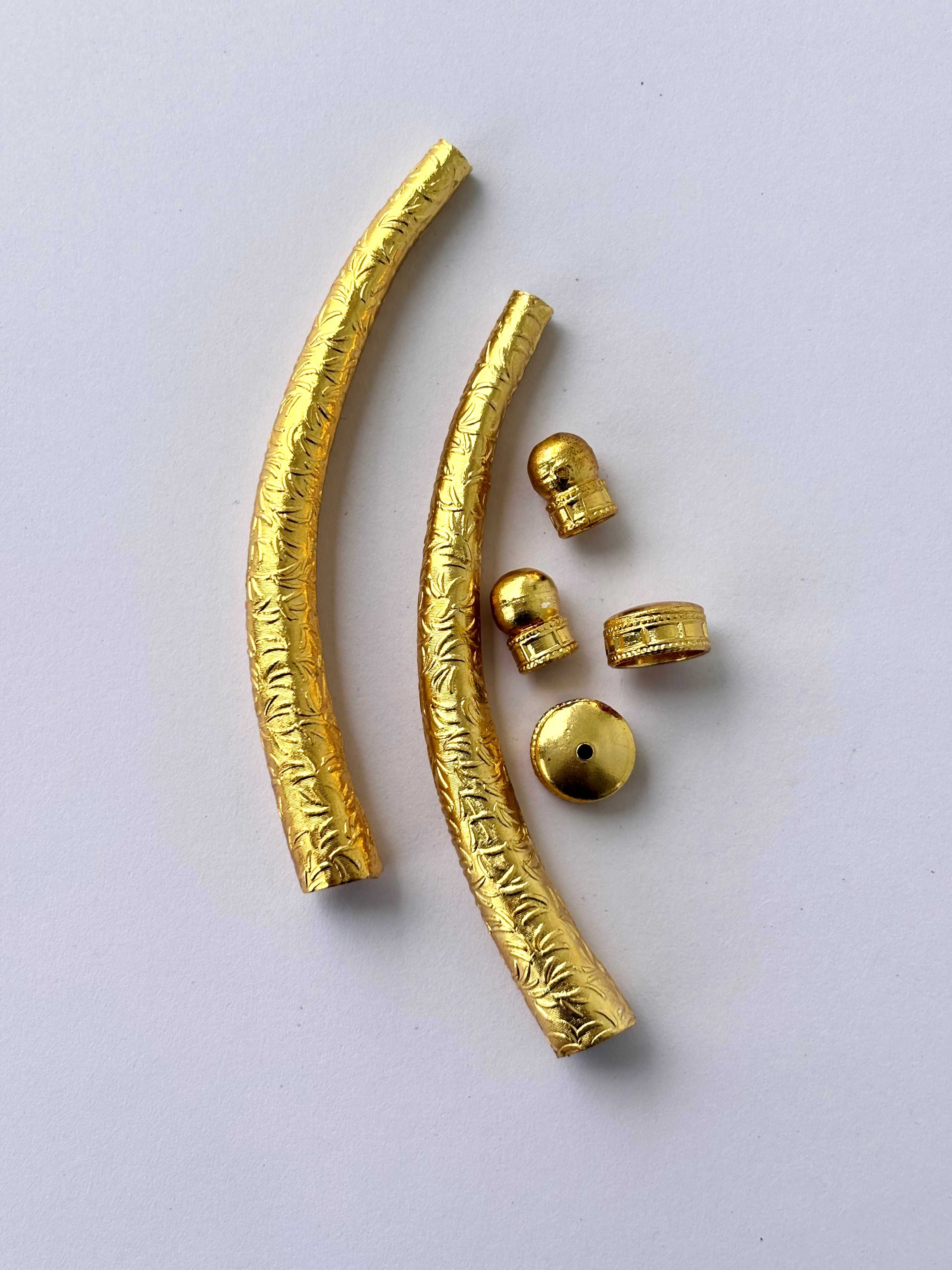 Gold Textured Leaf Pattern Hasuli Curved Tubes