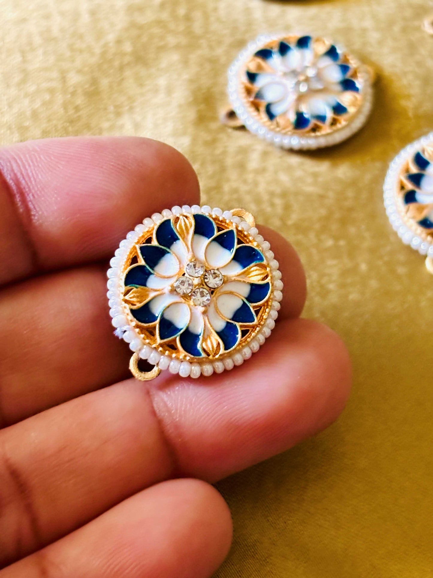 Blue and White Round Pearl Kundan Connectors
