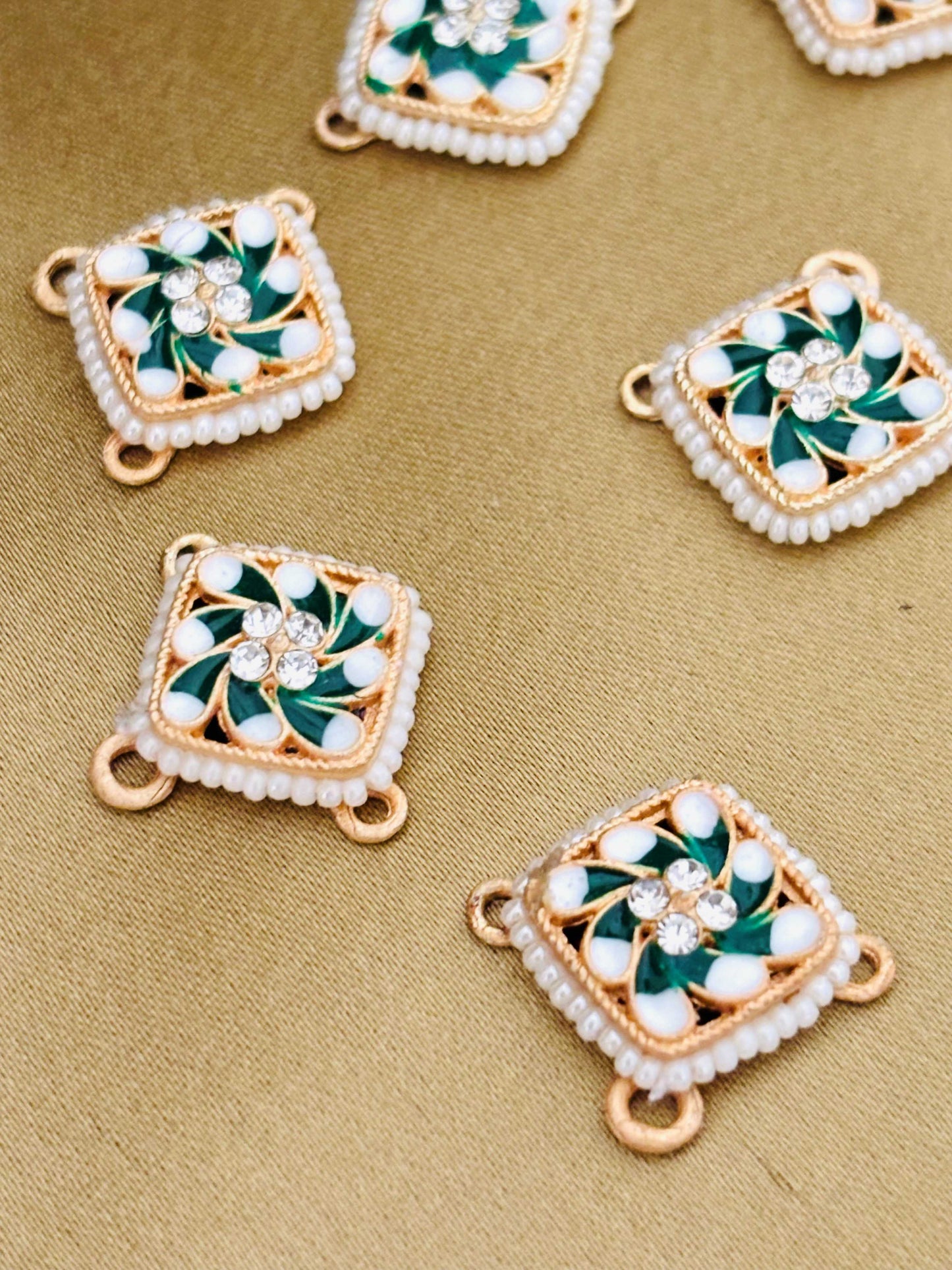 Green and White Square Pearl Kundan Connectors