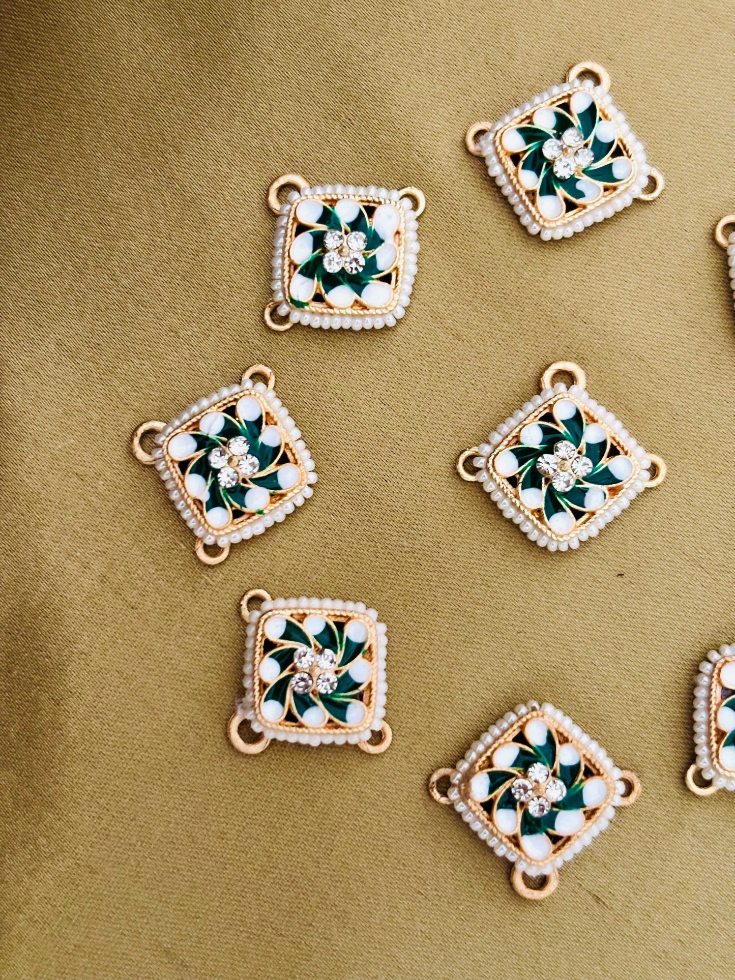 Green and White Square Pearl Kundan Connectors