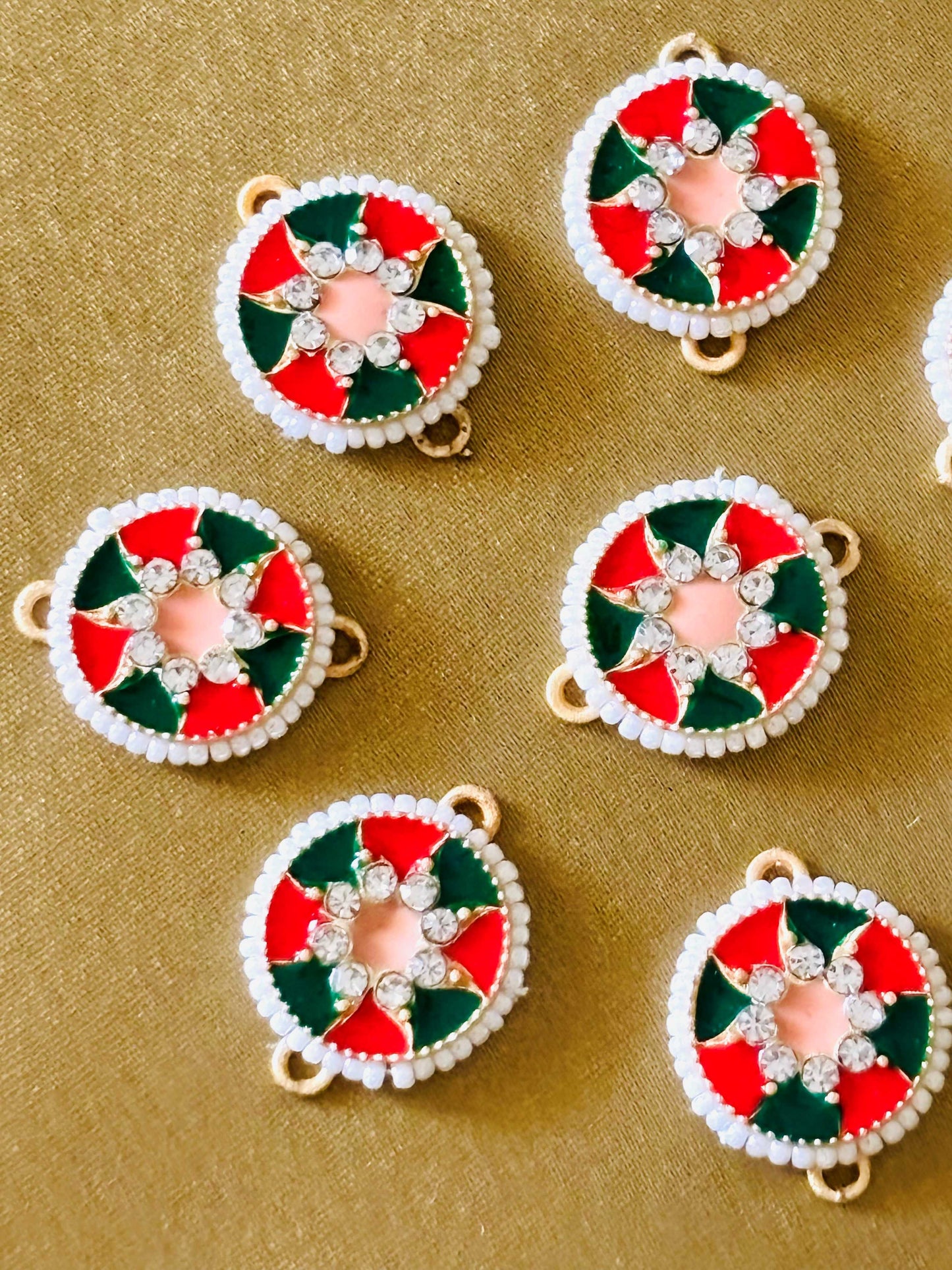 Red and Green Round Pearl Kundan Pendants