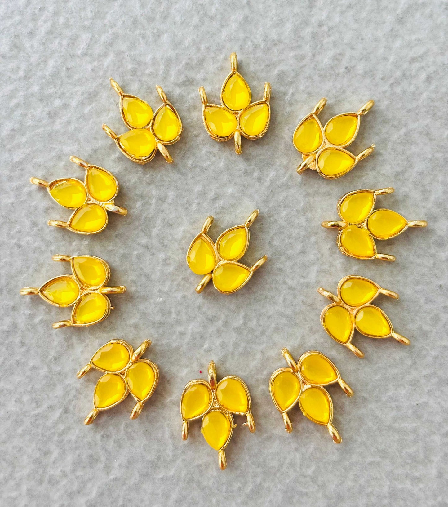 Yellow Grape Leaf Kundan Connectors