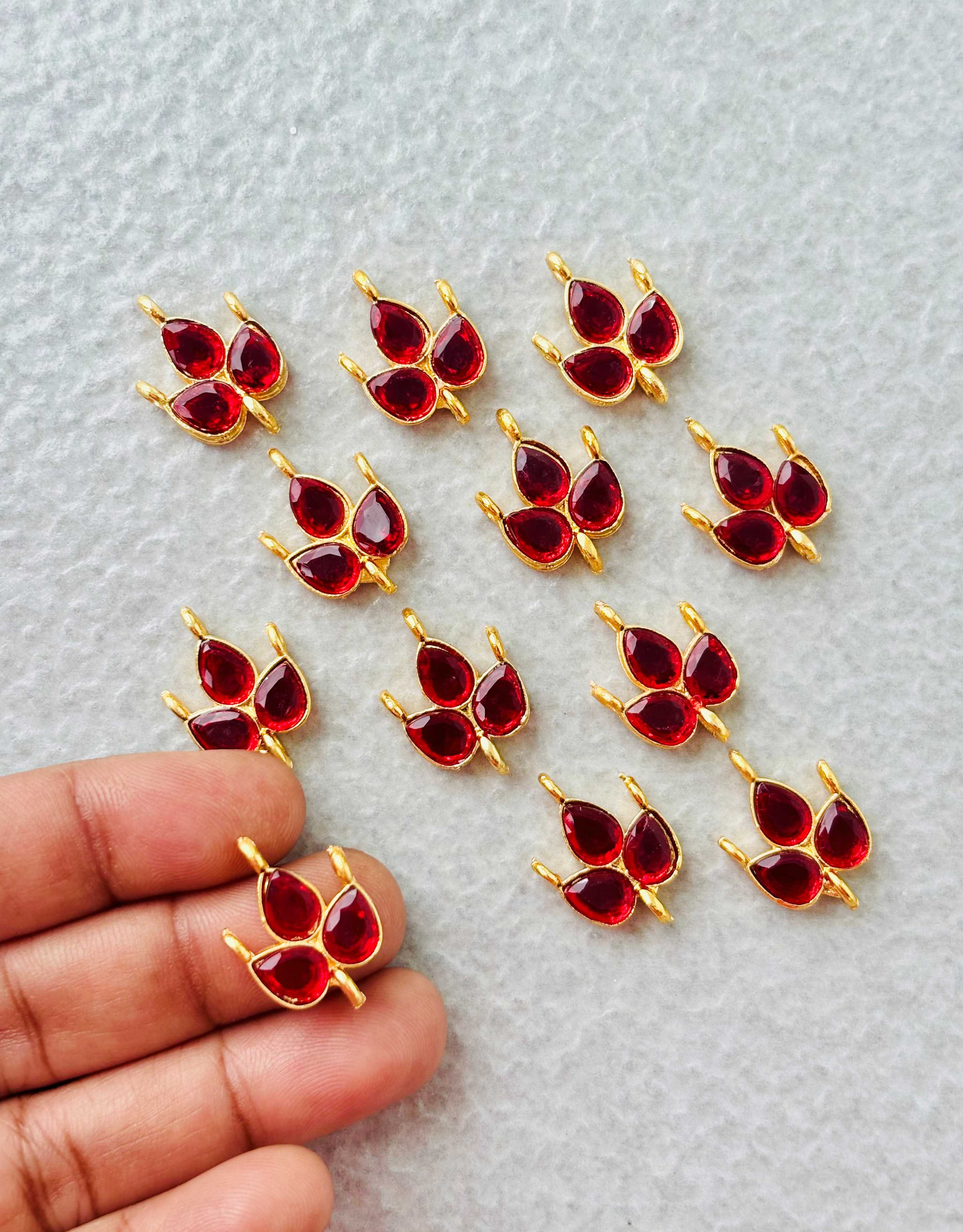 Red Grape Leaf Kundan Connectors