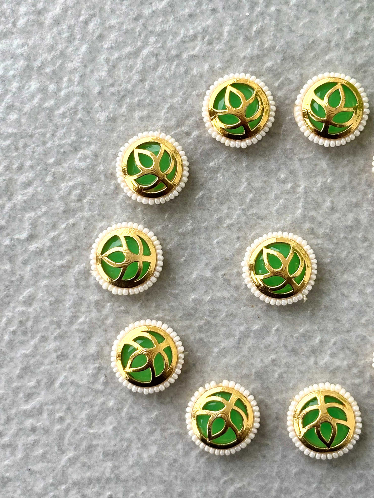 Three Pieces Round Green Leaf Meenakari Connectors