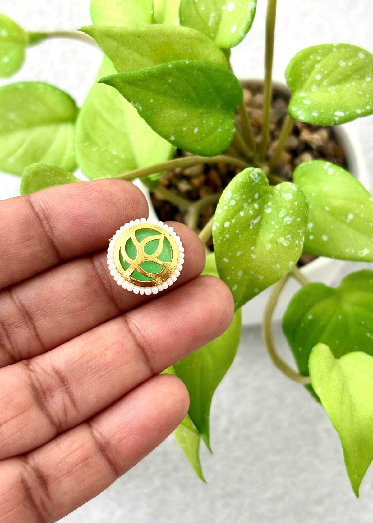 Three Pieces Round Green Leaf Meenakari Connectors