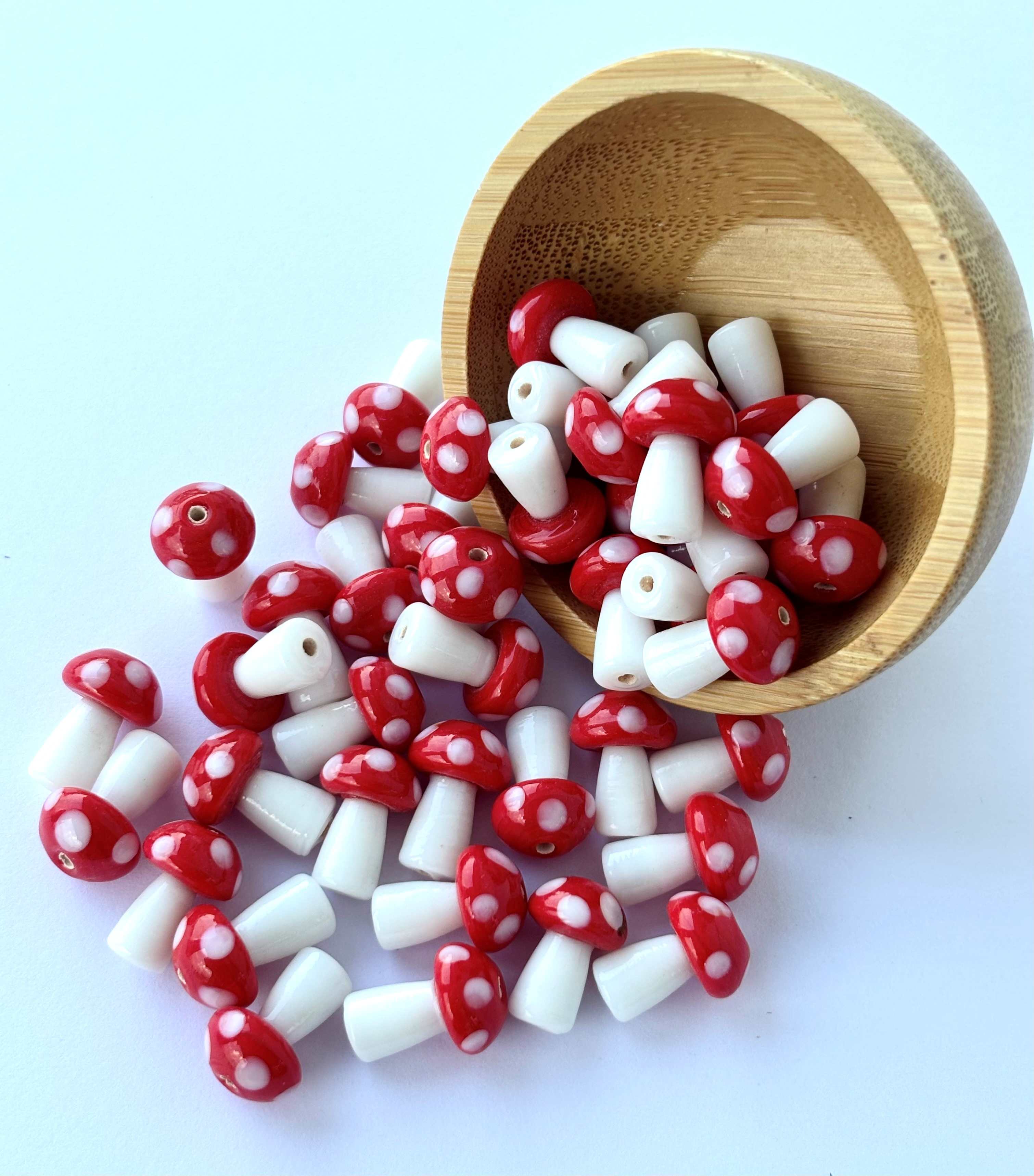10 Pieces of Artisan Bright Red Mushroom Glass Beads