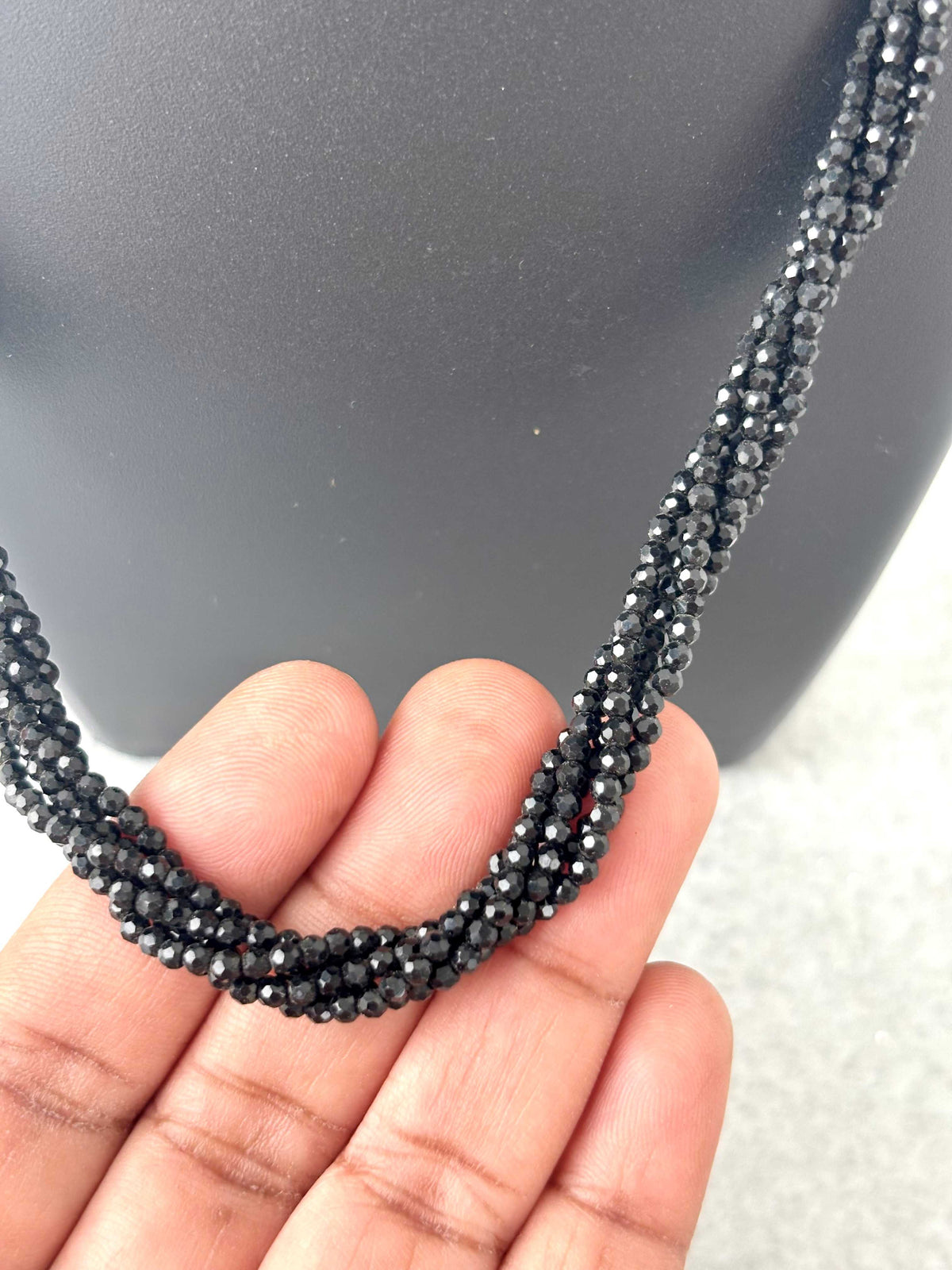 Black 5-Layer Hydro Beads Chain