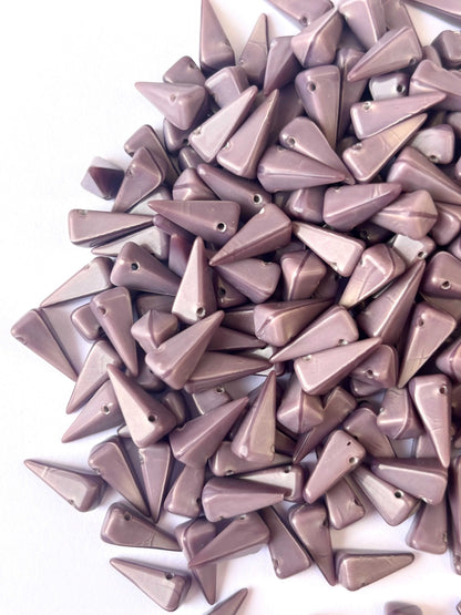 44 Pieces Unique Geometric Mauve Pyramid Spike Beads
