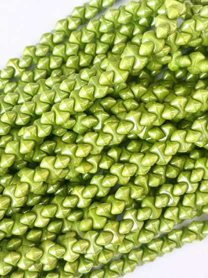 86 Pieces Light Green Bow Monalisa Beads 9x5MM