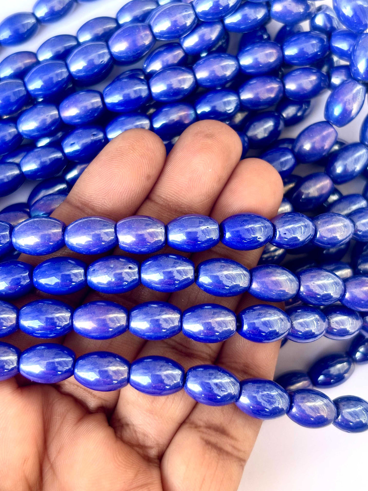 41 Pieces Royal Blue 10x7MM Oval Monalisa Beads