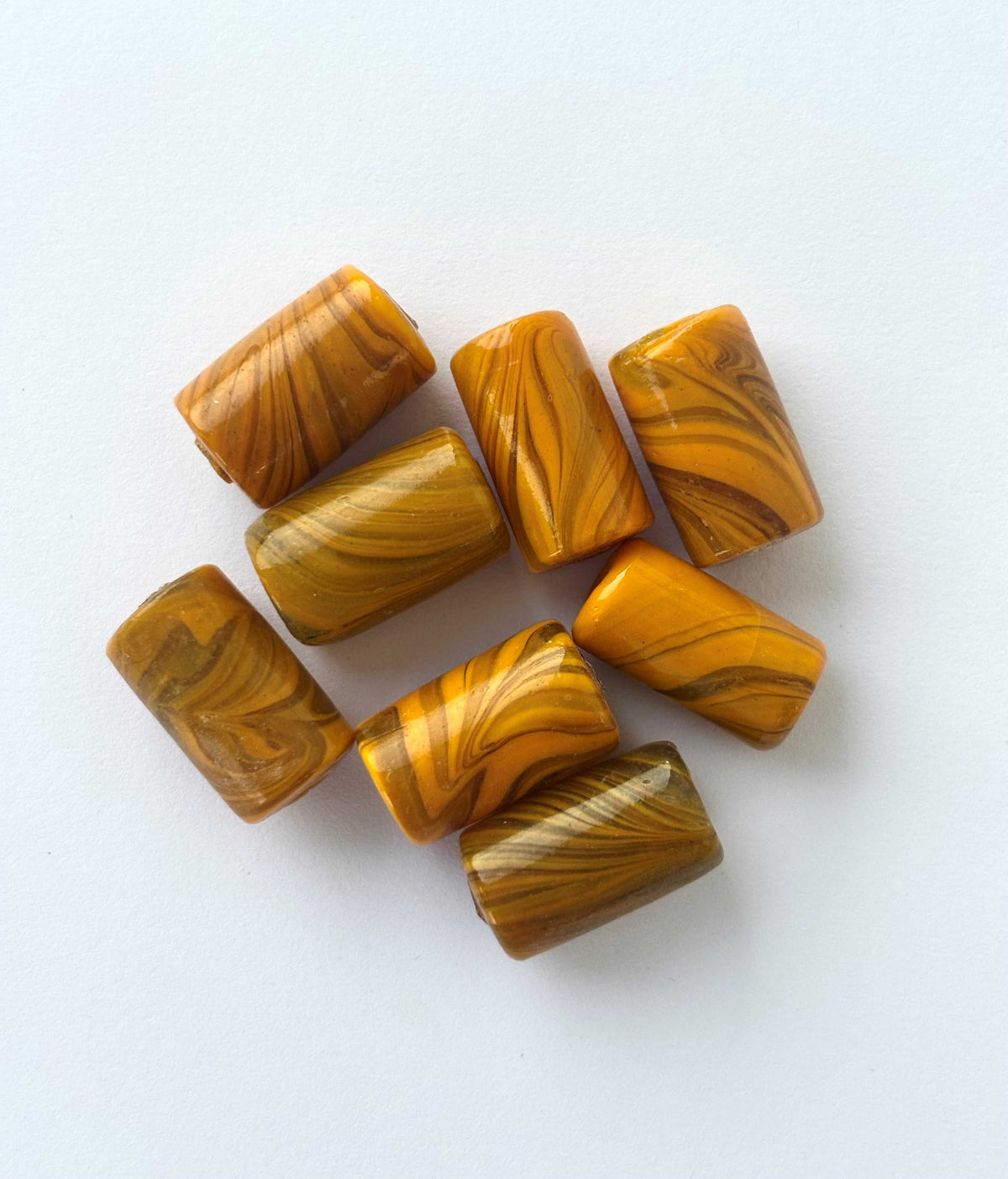 8 Pieces Yellow Swirl Barrel Glass Beads 20x12MM