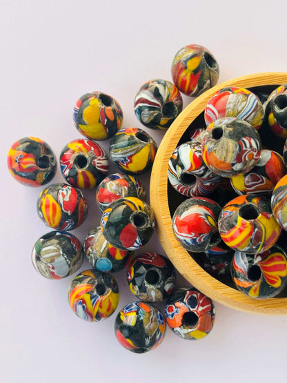 10 Pieces Multicolor Swirl Round Glass Beads 22x18MM
