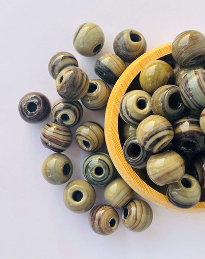 15 Pieces Olive Swirl Round Glass Beads 20x15MM