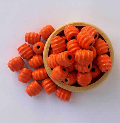 10 Pieces Orange Ribbed Cylinder Glass Beads 20x18MM