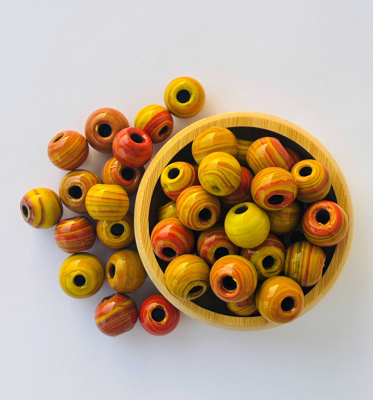 10 Pieces Yellow Red Swirl Round Glass Beads 20x15MM