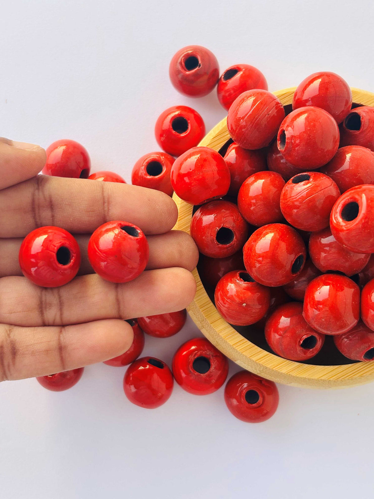 15 Pieces Red Round Glass Beads 15MM