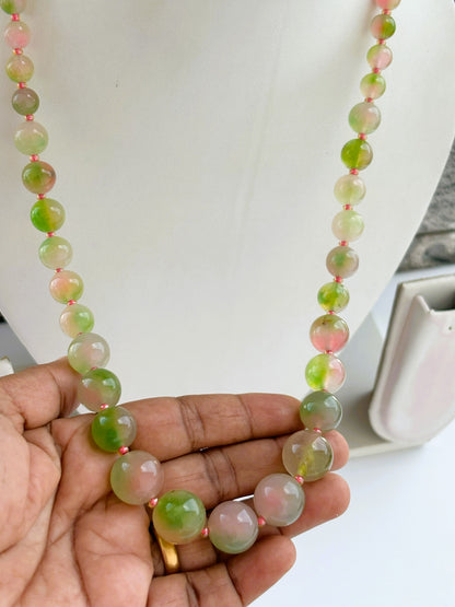 Handmade Graduated Light Green and Pink Agate Necklace