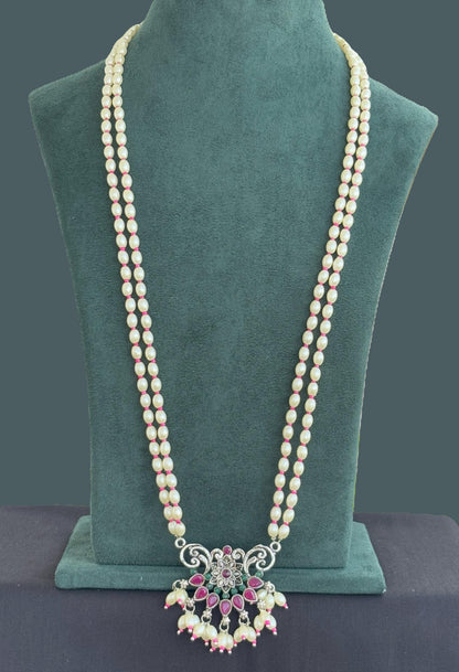 Handmade Pearl and Oxidized Stone Pendant Set