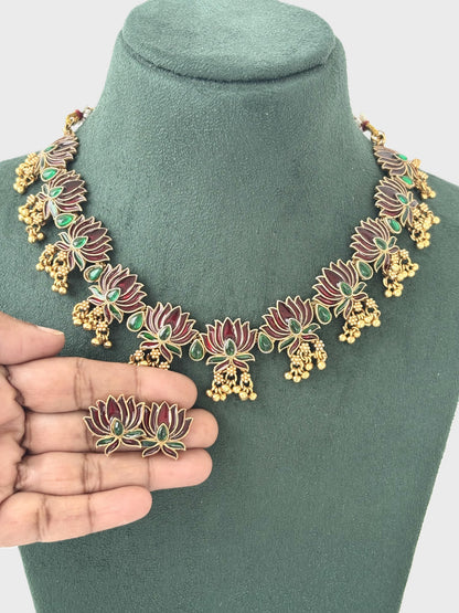 Maroon Lotus Kundan Necklace