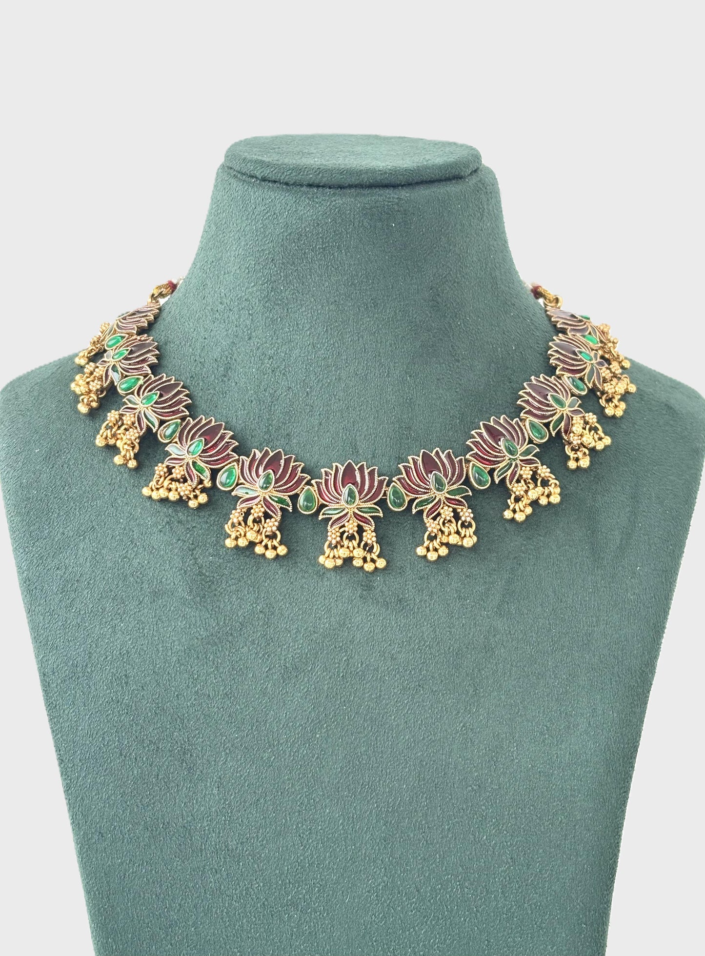 Maroon Lotus Kundan Necklace