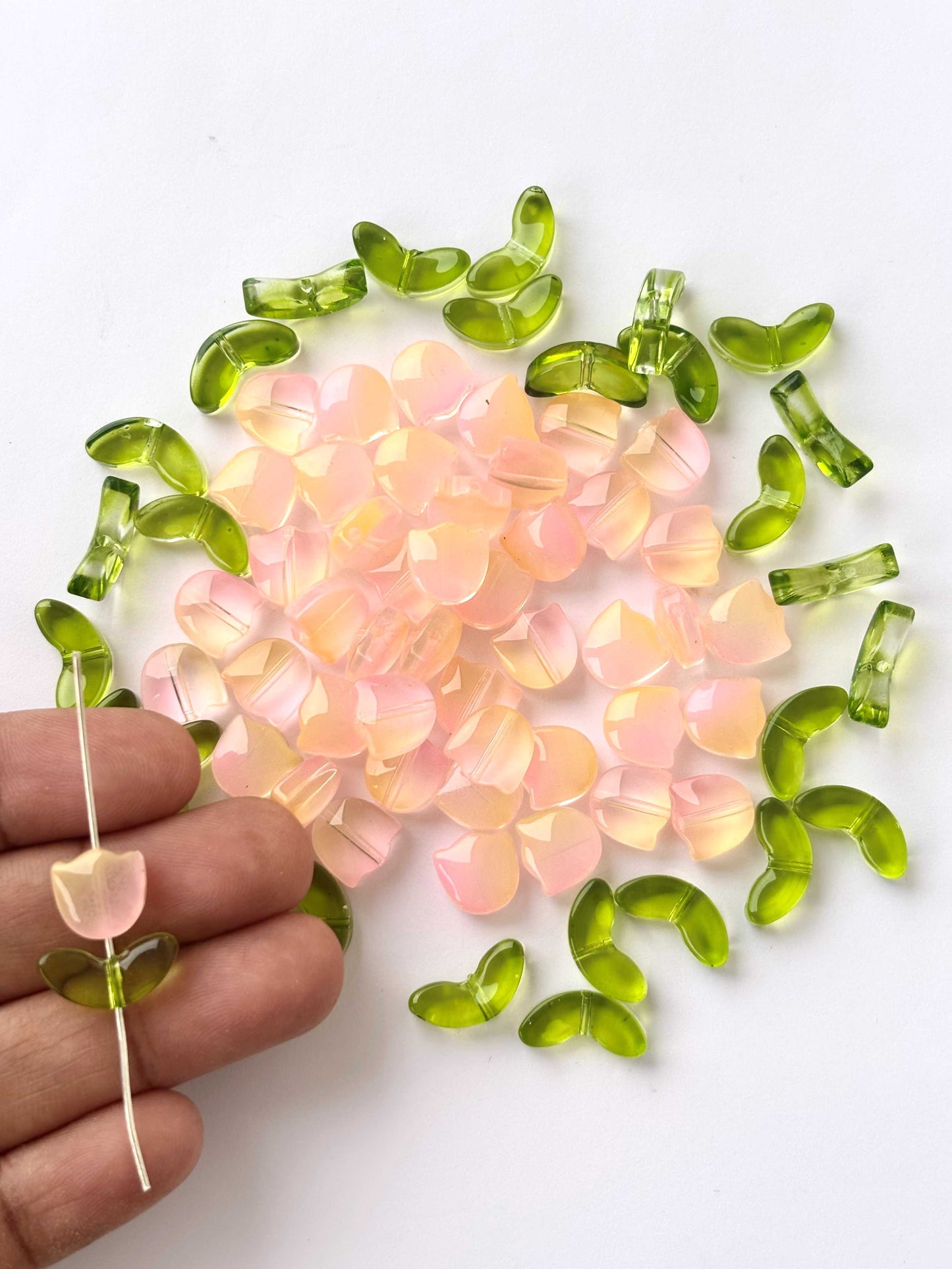 Peach Tulip Flower Beads
