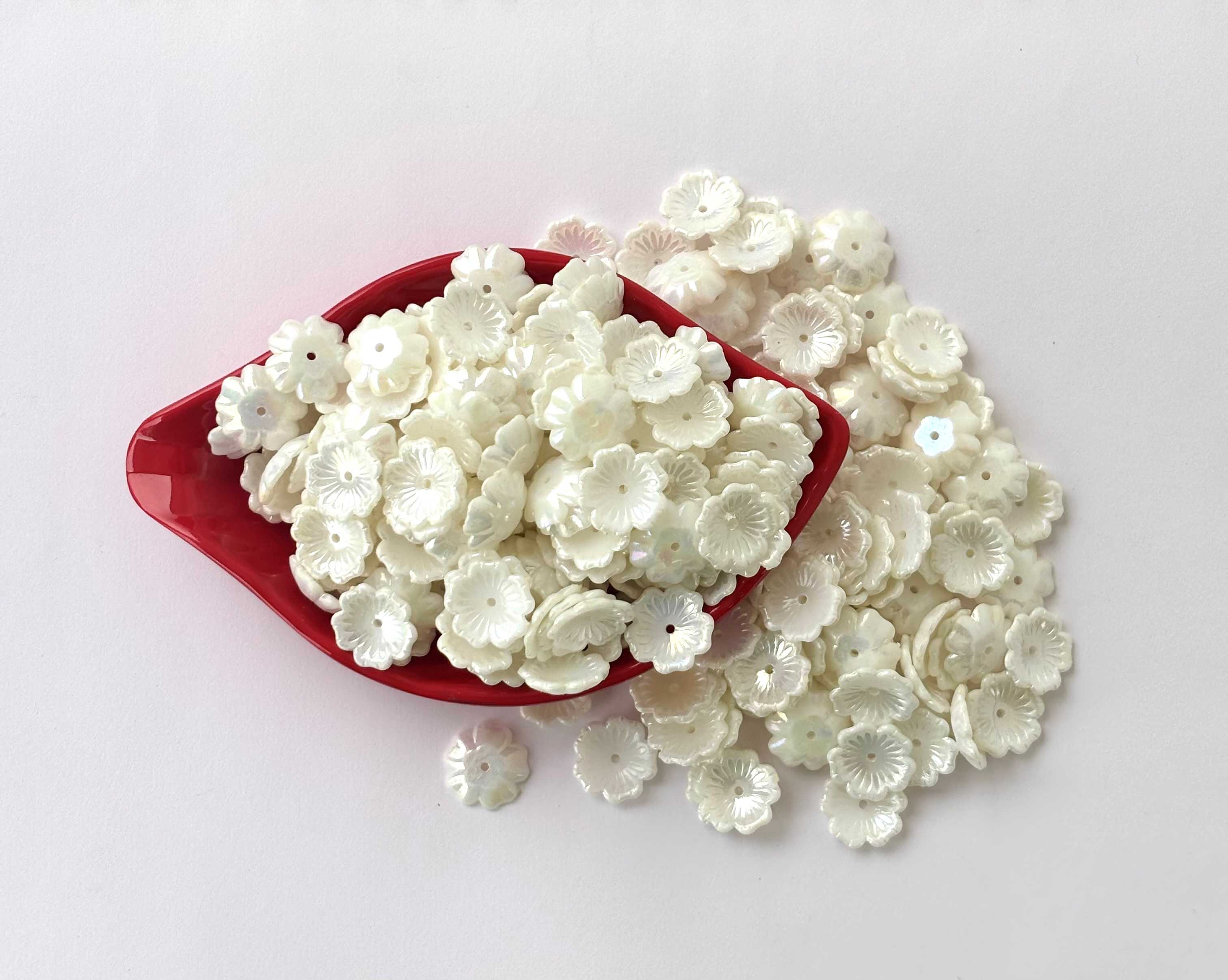 Pearl Daisy Bloom Beads