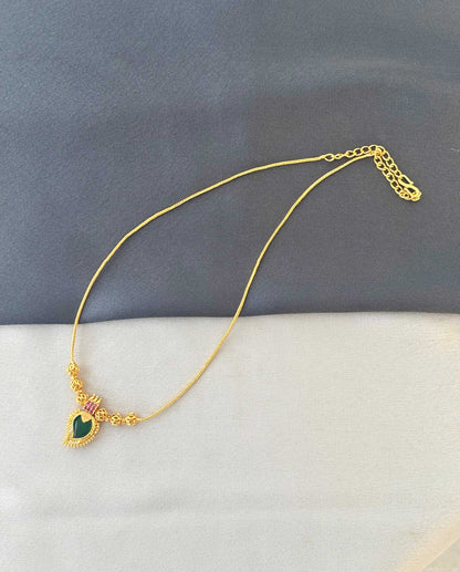 Gold-Plated Green Palakka Pendant Neckwear