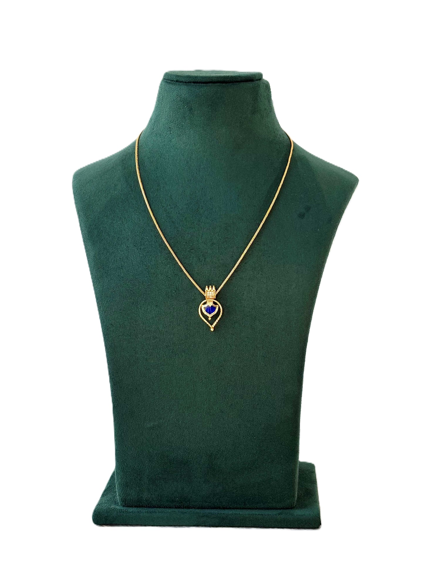 Gold-Plated Blue Palakka Pendant Neckwear