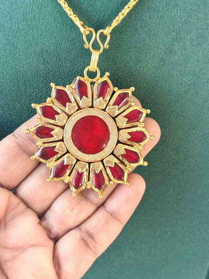 Golded Ruby-Red Floral Pendant Jewelry