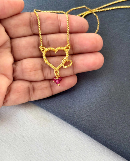 Gold-Plated Heart Pendant Necklace 2