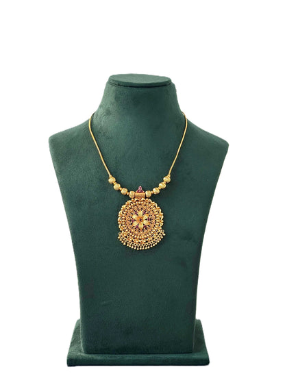 Classic Gold Pendant with Chain