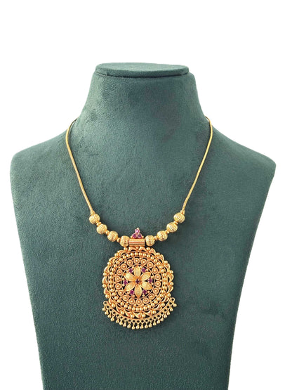 Classic Gold Pendant with Chain