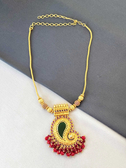 Elegant Gold-Plated Traditional Palakka Necklace