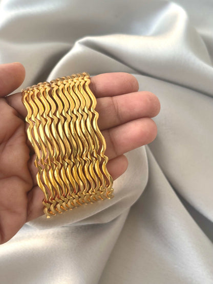 Wavy Zigzag Gold-Plated Stacking Bangles 2.8