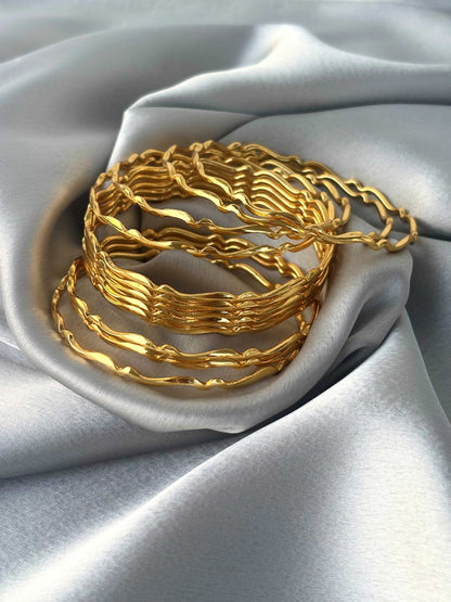 Wavy Zigzag Gold-Plated Stacking Bangles 2.6