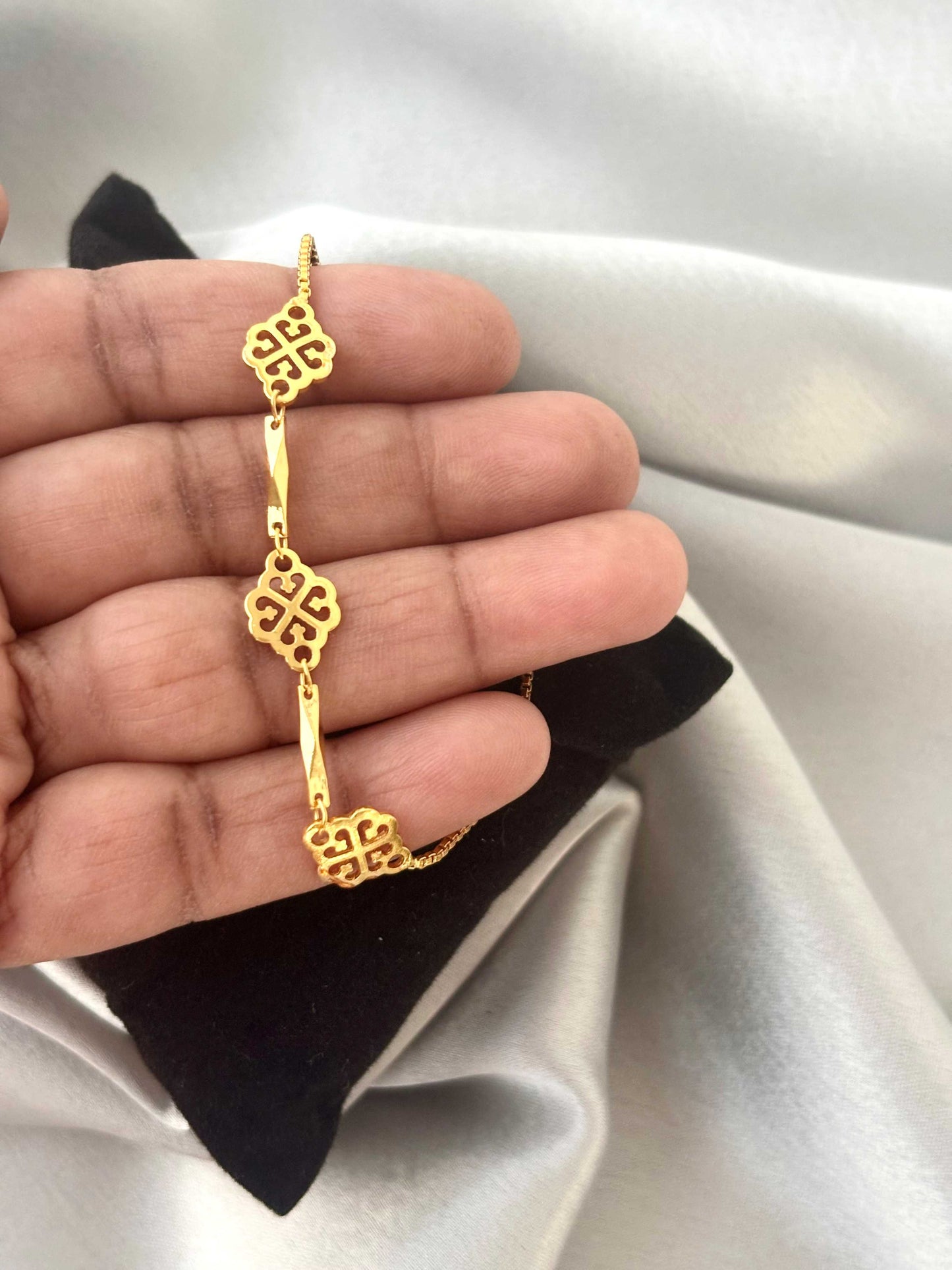 Gold-Plated Sleek Box Chain Bracelet