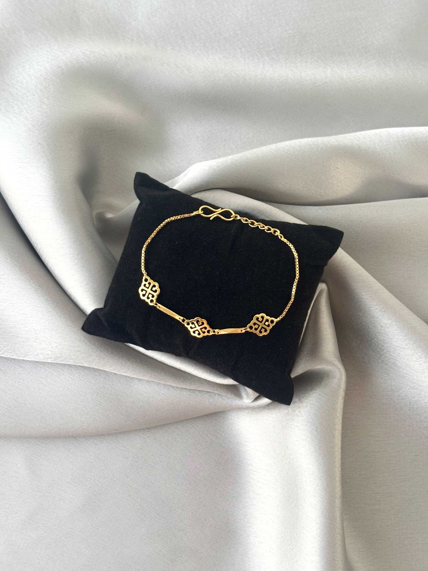 Gold-Plated Sleek Box Chain Bracelet