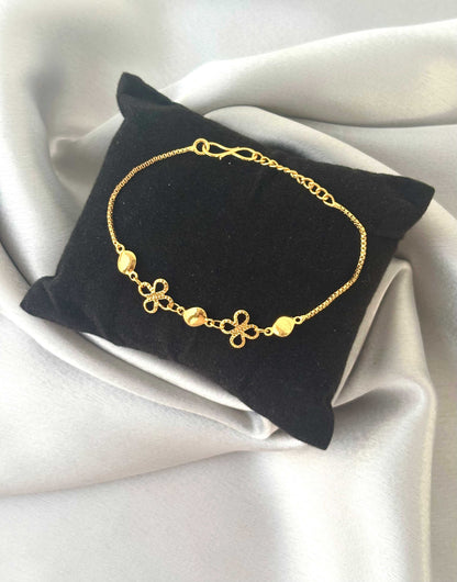 Gold-Plated Filigree Heart Bracelet